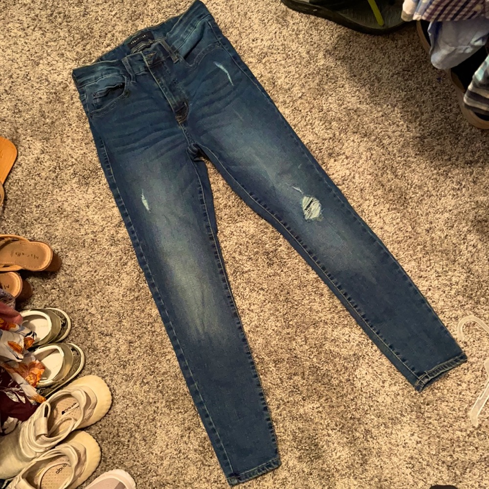 Jeans